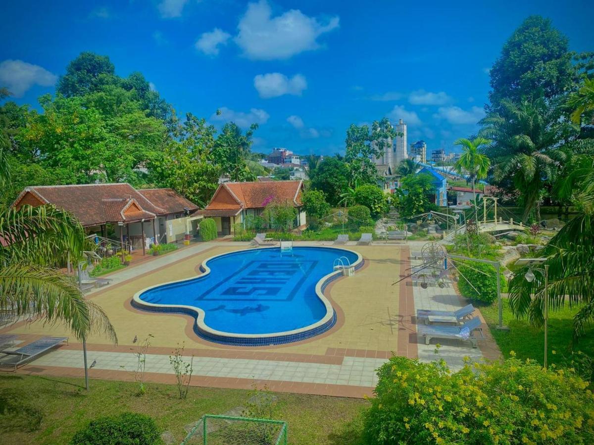 Don Bosco Hotel School Sihanoukville Exteriör bild